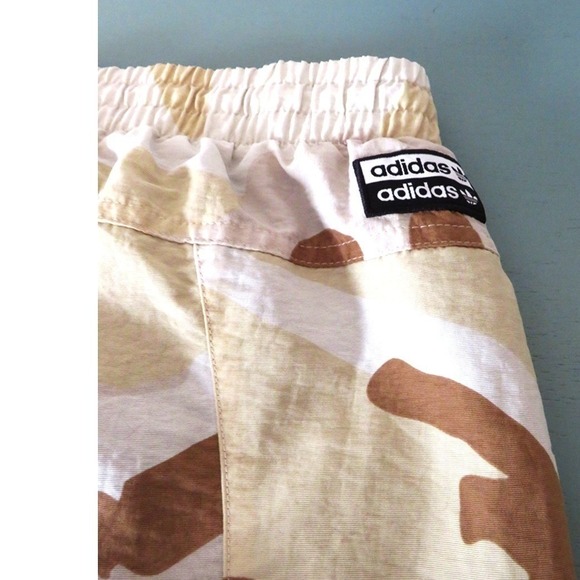 Adidas RYV Camouflage Track Pants Windbreaker Joggers Leg Logo Tape Size Small - Picture 7 of 14